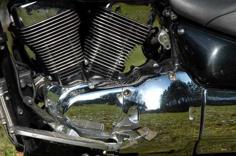 Motorcycle engine