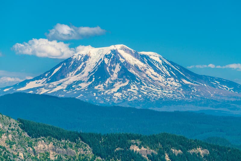 Mount Adams Washington State of the Cascade Range Stock Image Image of mountains, blue 154116929