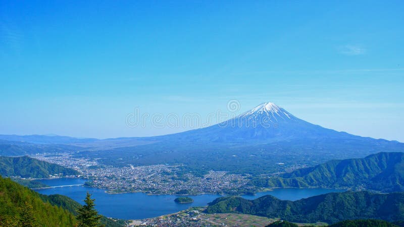 Mount Fuji which is viewed from Shindo pass in Yamanashi, Japan stock photography Mount Fuji which is viewed from Shindo pass in Yamanashi, Japan stock photography
