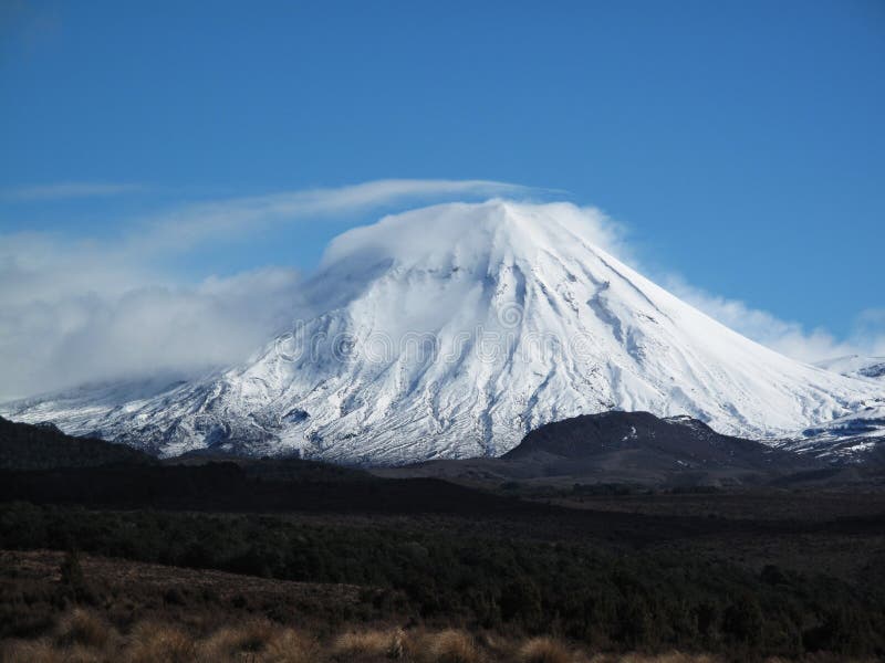 Mount Tongariro Covered In Snow Stock Photo - Image of stratavolcano ...