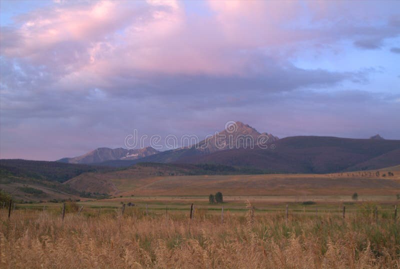 Mountain on the Blue River stock image. Image of colorado 10746243