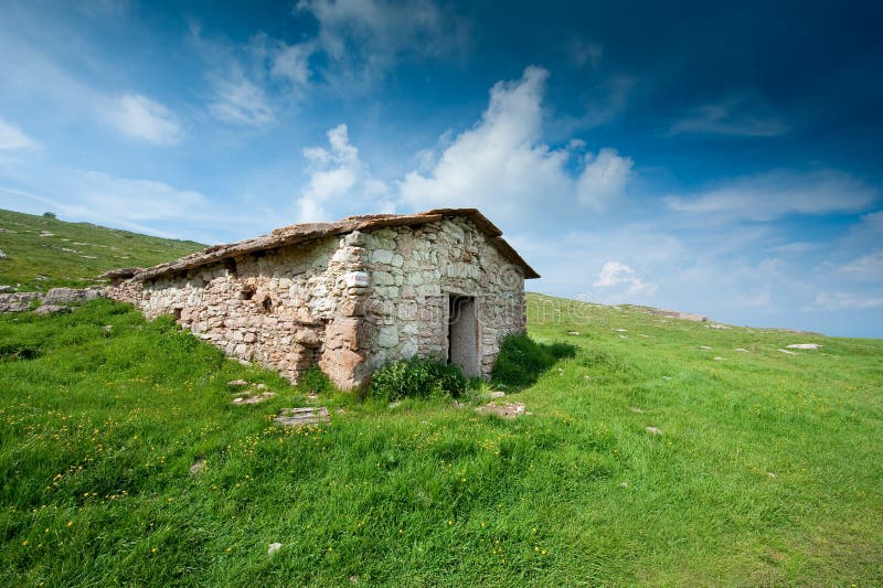 Mountain house stock photo. Image of cabin, houses, beautiful 19737470