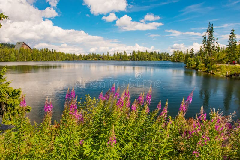 Štrbské pleso Národný park Vysoké Tatry, Slovensko