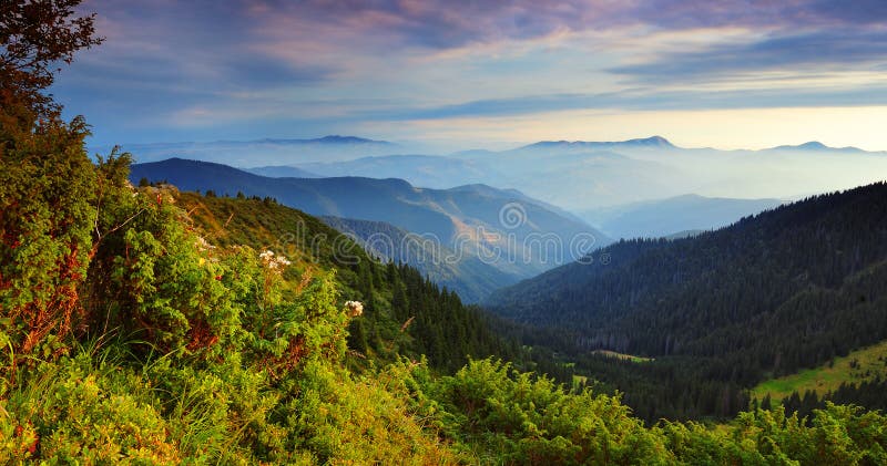 mountain landscape　山の風景 Mountain Landscape in the Summer Stock Photo - Image of decline
