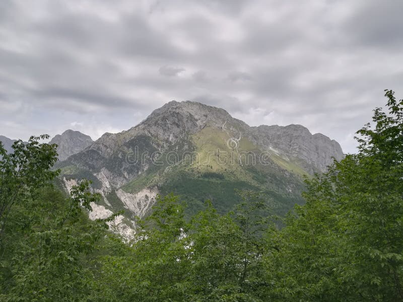 Mountain royalty free stock photo Mountain royalty free stock photo