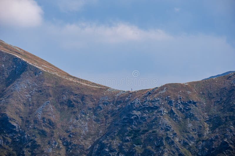 Horské panorama z vrcholu Baníkov ve slovenských Tatrách mo