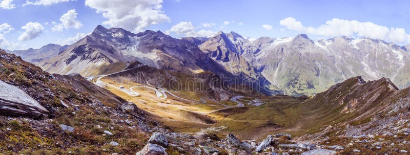 Mountain range of the GroÃŸglockner, Austria, National Park Hohe Tauern