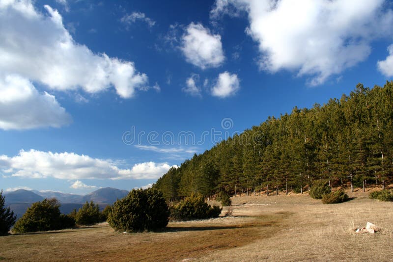 Mountains & clouds