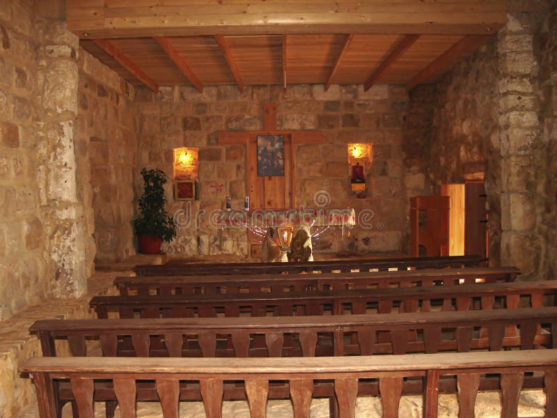 Moussa castle är ett mycket berömt slott i Libanon royaltyfri fotografi
