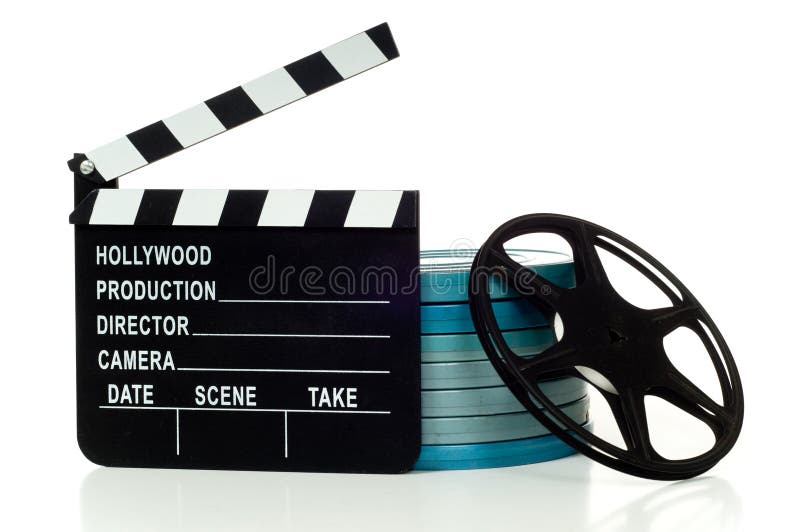 Film di Hollywood clabboard con film lattine e una bobina vuota sul sfondo bianco.