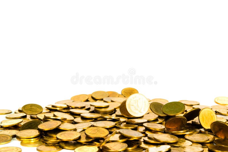 Movimiento de la moneda de oro que cae, de la moneda del vuelo, del dinero de la lluvia aislado en el fondo blanco, del negocio y foto de archivo Movimiento de la moneda de oro que cae, de la moneda del vuelo, del dinero de la lluvia aislado en el fondo blanco, del negocio y foto de archivo
