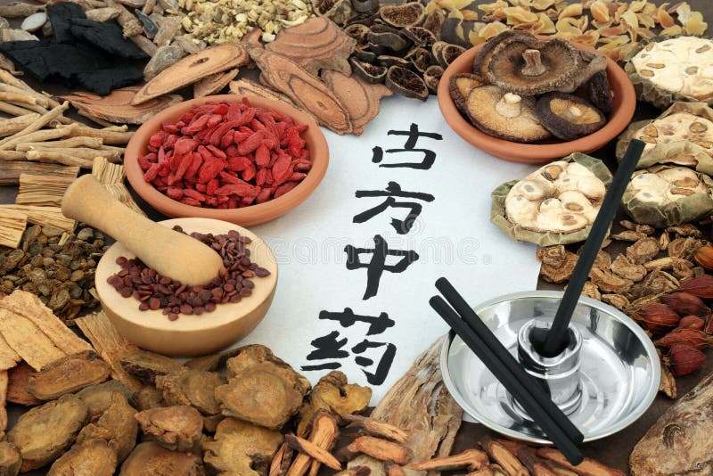 Hierbas usado en chino herbario palos usado en moxibustión terapia.