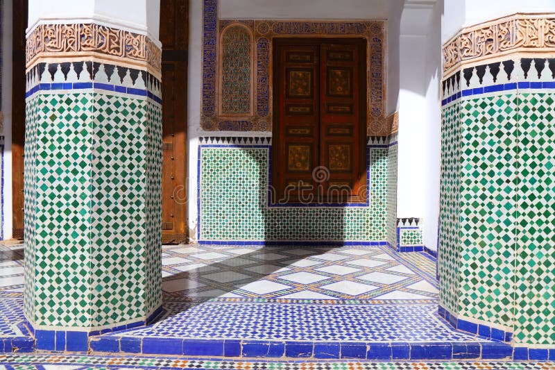 Mozaic marocan colorat în Dar Si Said Marrakech royalty free stock photography