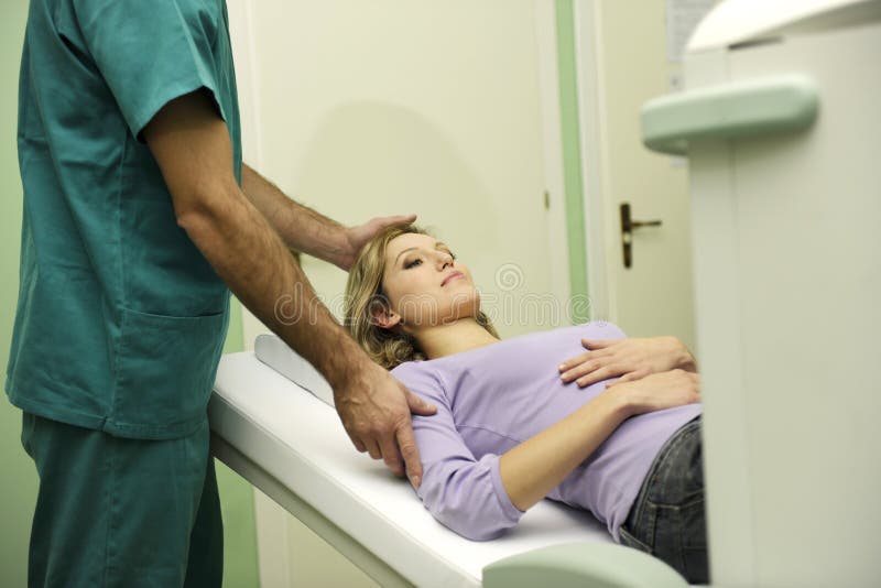 MRT-skanner arkivbild