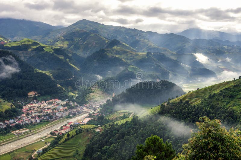 Mu Cang Chai. Rice fields on terraced of Mu Cang Chai, YenBai, Vietnam. Rice fields prepare the harvest at Northwest Vietnam stock photography Mu Cang Chai. Rice fields on terraced of Mu Cang Chai, YenBai, Vietnam. Rice fields prepare the harvest at Northwest Vietnam stock photography