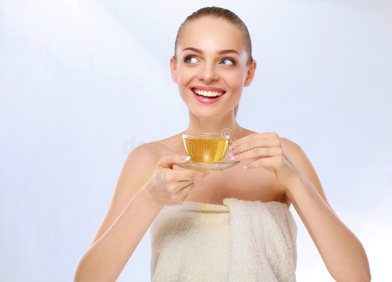 Muchacha hermosa con concepto del cuidado del maquillaje, de la juventud y de piel imagen de archivo libre de regalías Muchacha hermosa con concepto del cuidado del maquillaje, de la juventud y de piel imagen de archivo libre de regalías