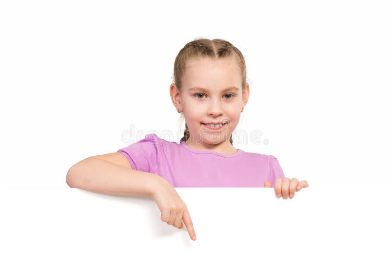 Muchacha que sostiene el cartel blanco imágenes de archivo libres de regalías Muchacha que sostiene el cartel blanco imágenes de archivo libres de regalías