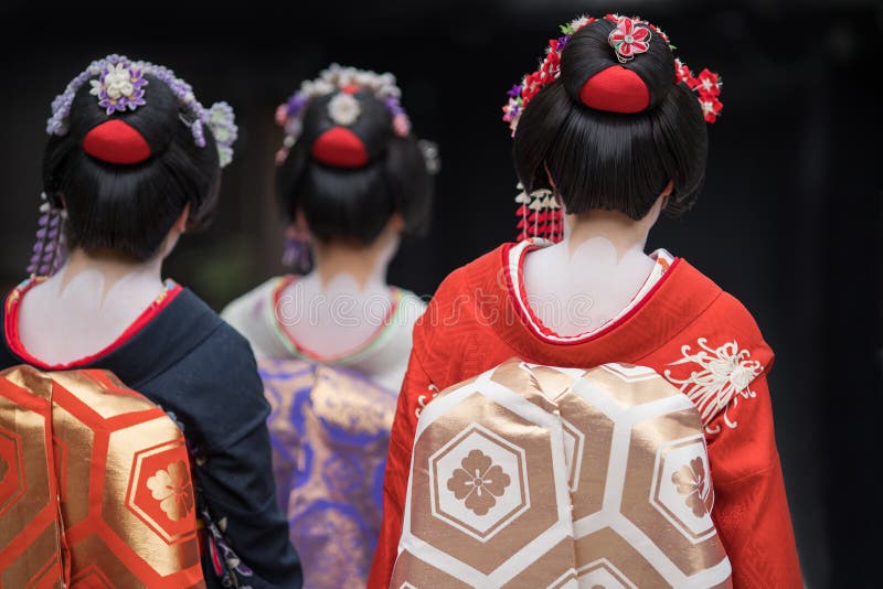 Japón, kimono, primavera, Kyoto, geisha, flor, niña, belleza, mujer, maiko,  gion, diversión, disfraz, tradición, japon, danse, shimada, geiko,  japanesecolors 3844x2615 fondo de pantalla