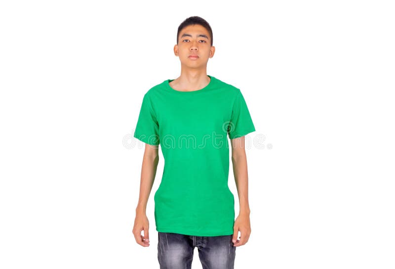 Muchacho asiático joven en el fondo blanco de la camiseta casual verde fotografía de archivo libre de regalías Muchacho asiático joven en el fondo blanco de la camiseta casual verde fotografía de archivo libre de regalías
