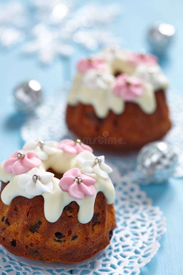 Muffin do bolo de frutas imagens de stock Muffin do bolo de frutas imagens de stock