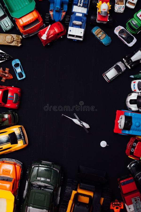 Muitos Carros De Brinquedo Das Crianças Para Jogos De