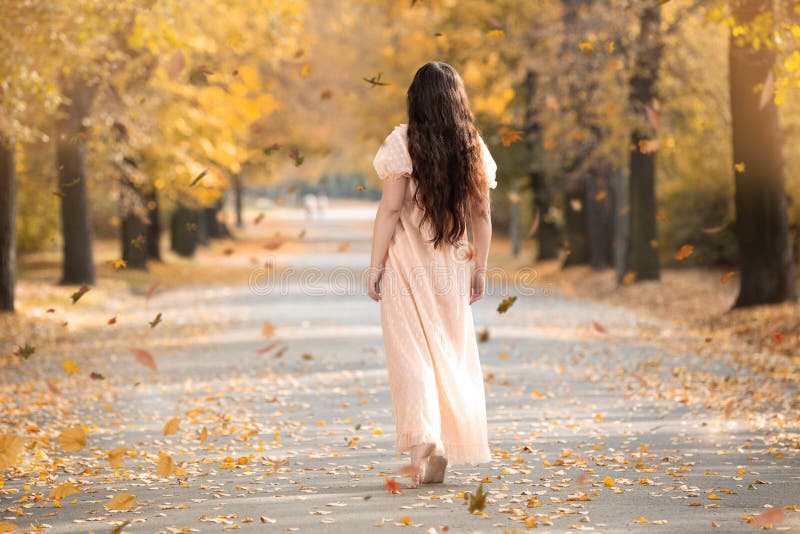 Mujer de atrás foto de archivo