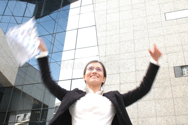 Mujer de negocios feliz imagen de archivo Mujer de negocios feliz imagen de archivo