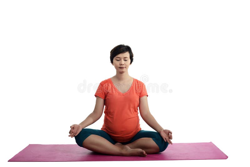 Mujer embarazada del asiático que hace yoga imagen de archivo Mujer embarazada del asiático que hace yoga imagen de archivo