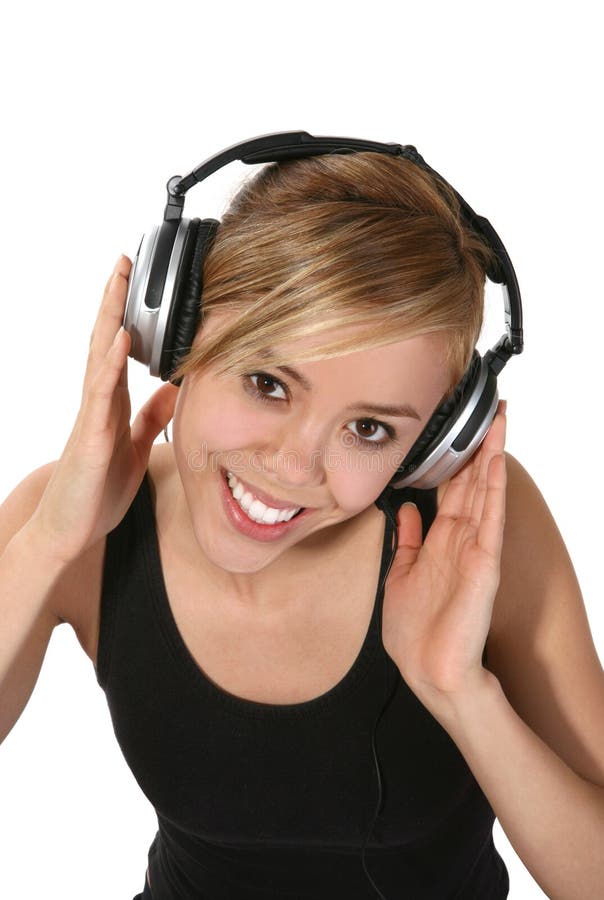 Mujer Que Escucha La Música Foto de archivo Imagen de sonido