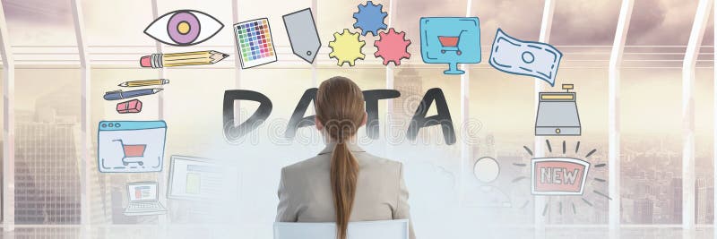 Mujer que se sienta mirando garabato de los datos imagen de archivo Mujer que se sienta mirando garabato de los datos imagen de archivo