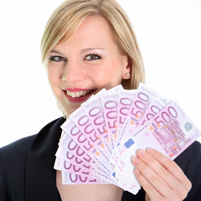 Mujer rubia sonriente que lleva a cabo 500 notas euro imagenes de archivo Mujer rubia sonriente que lleva a cabo 500 notas euro imagenes de archivo