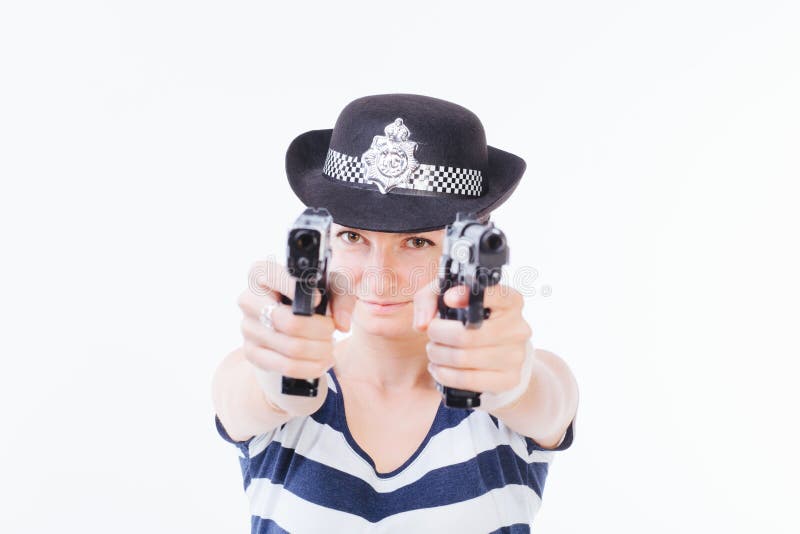 Mujer sonriente con los armas foto de archivo Mujer sonriente con los armas foto de archivo