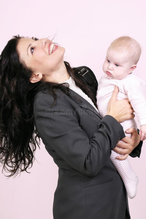 Mujer y bebé de negocios Mujer y bebé de negocios