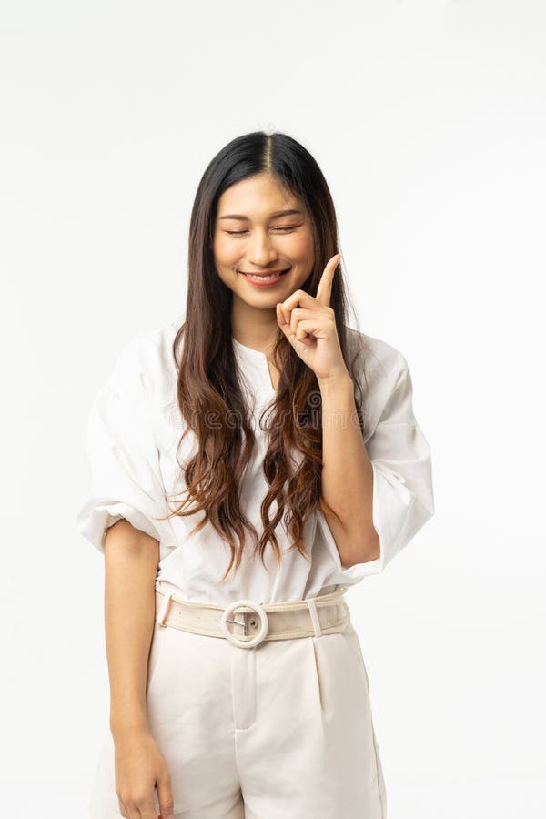 Mulher asiática do negócio isolada no branco Wom árabe bonito novo fotos de stock Mulher asiática do negócio isolada no branco Wom árabe bonito novo fotos de stock