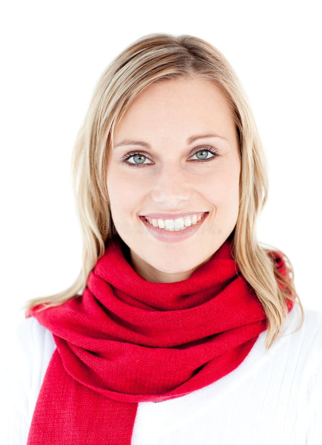 Mulher bonita com um sorriso vermelho do lenço imagem de stock Mulher bonita com um sorriso vermelho do lenço imagem de stock