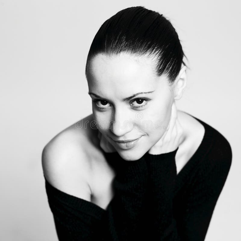 Jovem mulher bonita imagem de stock royalty free