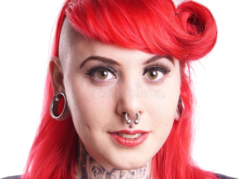 Mulher com perfurações faciais imagens de stock Mulher com perfurações faciais imagens de stock