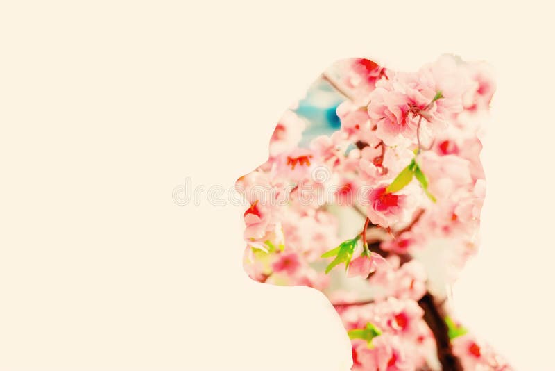 Mulher da flor da mola, exposição dobro fotografia de stock royalty free Mulher da flor da mola, exposição dobro fotografia de stock royalty free