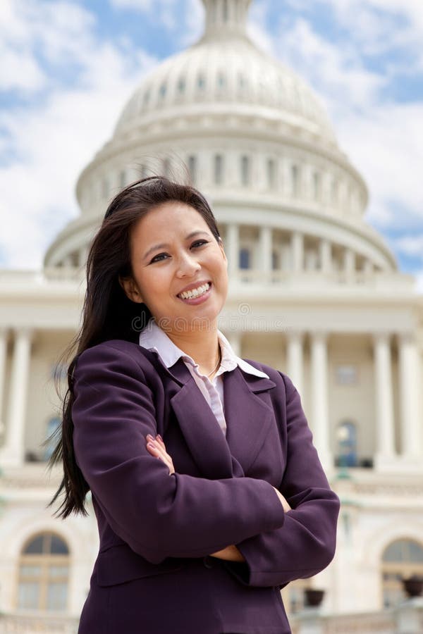 Mulher de negócio asiática em Capitol Hill fotos de stock Mulher de negócio asiática em Capitol Hill fotos de stock