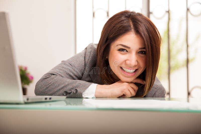 Mulher de negócio lindo no trabalho fotos de stock Mulher de negócio lindo no trabalho fotos de stock