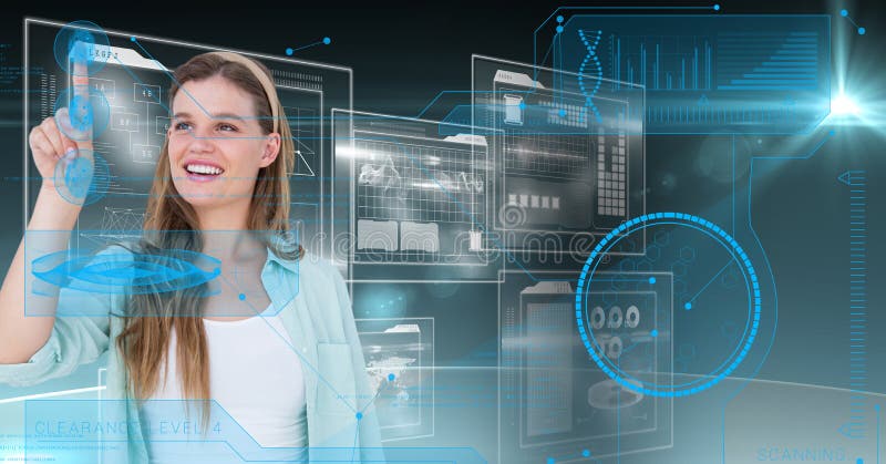 Mulher de sorriso que toca na tela digitalmente futurista foto de stock Mulher de sorriso que toca na tela digitalmente futurista foto de stock