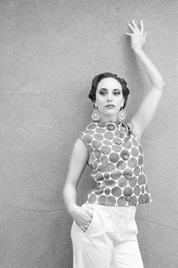 Mulher do vintage imagens de stock royalty free Mulher do vintage imagens de stock royalty free