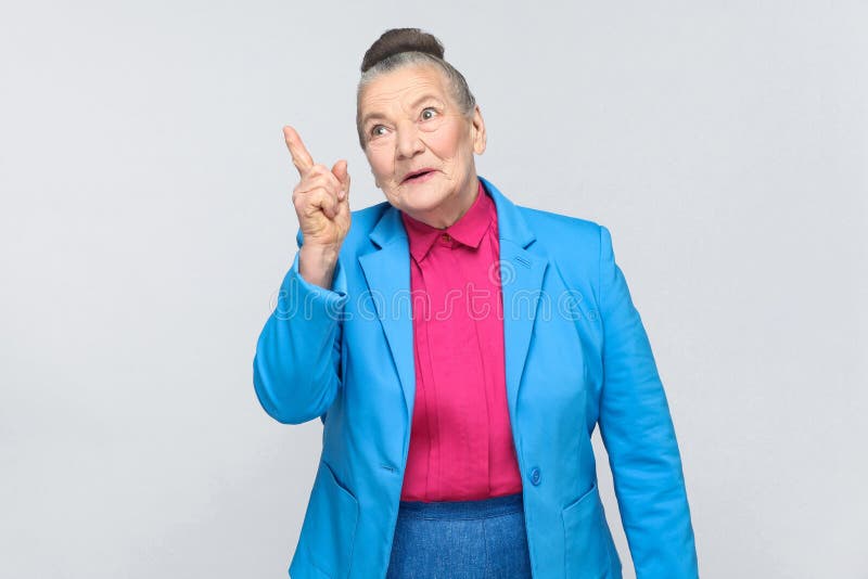 A mulher envelhecida tem a ideia fotos de stock A mulher envelhecida tem a ideia fotos de stock