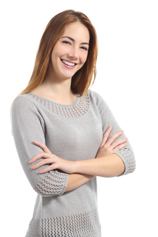 Mulher segura com o sorriso branco que está com braços dobrados imagem de stock Mulher segura com o sorriso branco que está com braços dobrados imagem de stock