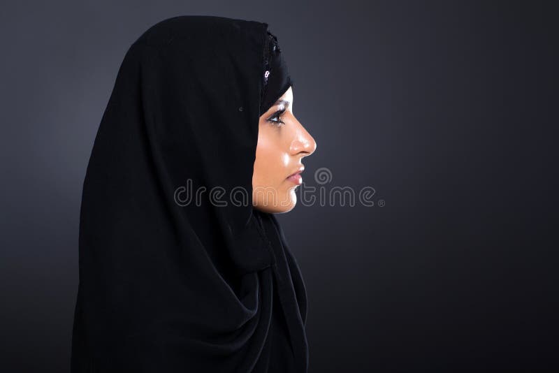 Mulher árabe misteriosa fotografia de stock royalty free