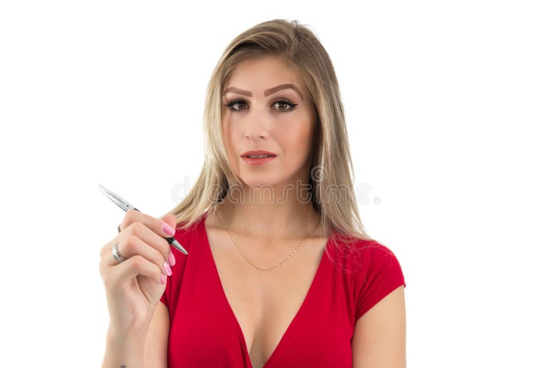 A mulher é pena de terra arrendada Pessoa loura e roupa vermelha vestindo Iso imagens de stock royalty free A mulher é pena de terra arrendada Pessoa loura e roupa vermelha vestindo Iso imagens de stock royalty free