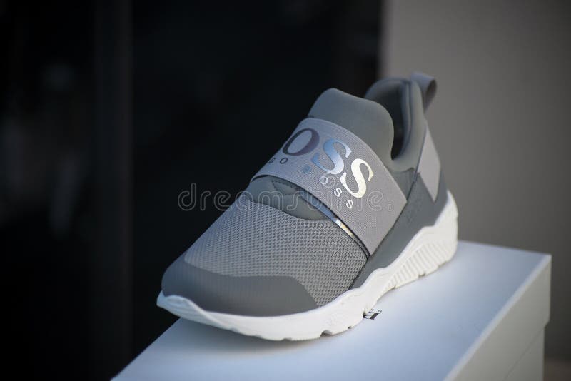 Lionel Green Street Dij Uitroepteken Grey Sneakers by Hugo Boss in a Fashion Store Showroom Editorial Image -  Image of design, closeup: 168463110