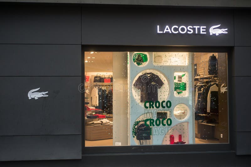 rijm Bezwaar Leraren dag Lacoste Store, Lacoste is the Famous French Brand of Sport Wear Editorial  Stock Photo - Image of january, apparel: 168375558