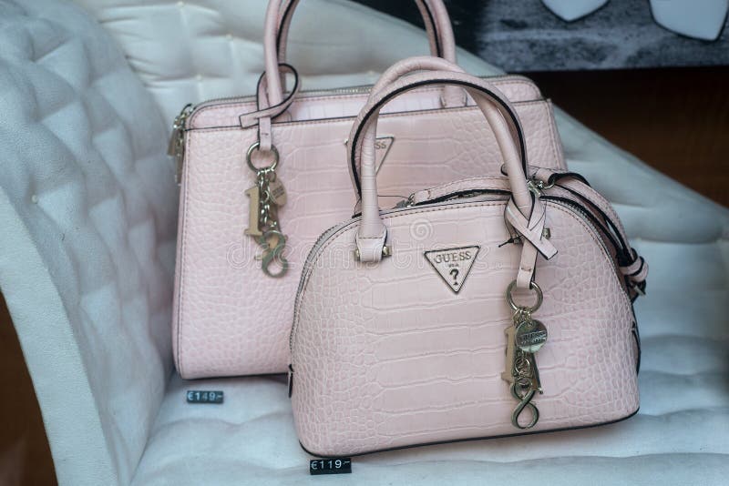 Guess Womens Black Chain Handbag Shoulder Bag Fashion Luxury Famous Brand 2020 