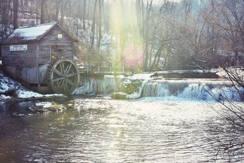 Mulino del ` s di Hyde - Ridgeville, Wisconsin immagine stock libera da diritti Mulino del ` s di Hyde - Ridgeville, Wisconsin immagine stock libera da diritti